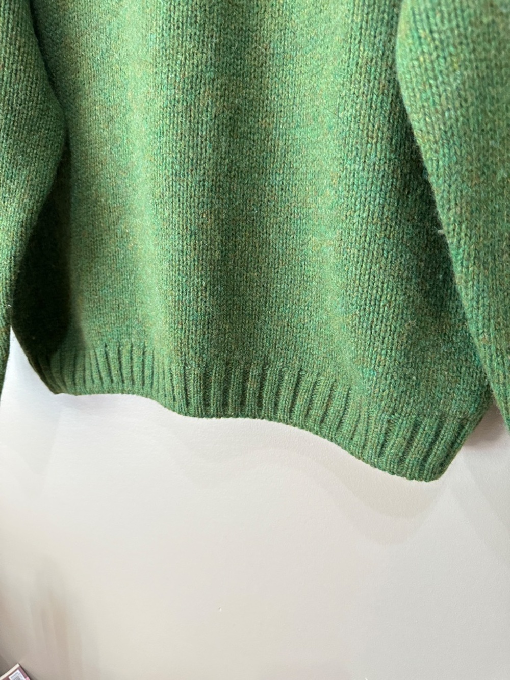 Burberry London Men's Embroidered Logo Green Crewneck Wool Sweater Size L - Picture 4 of 8